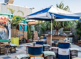 La Canteena Alleyway Bar