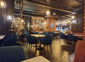 ROYAL CLUB