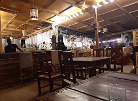 Varlaine Lounge