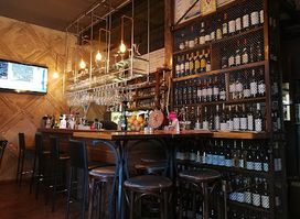 Beer'n'wine pub