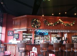 Red Robin Gourmet Burgers and Brews