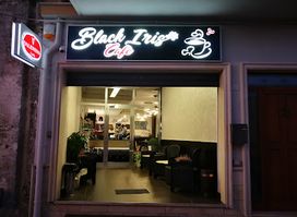 Black iris cafe'