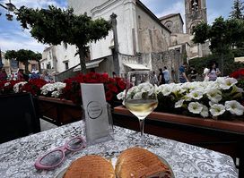 il Panino food and drink