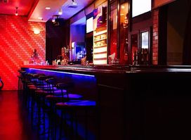 Studio Bar