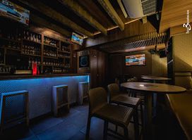 Calle 8 Bar