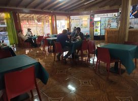 BAR RESTAURANT (El Viajero)