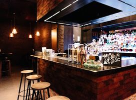 Dezman mini bar