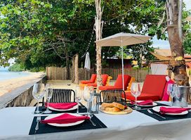 Yao Yai Beach Club