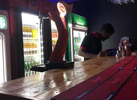 Roots Brasileiro Bar