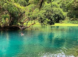 Matevulu Blue Hole