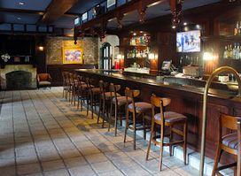 Mingles Bar and Lounge