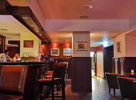 Jimmy's Bar - Essen im Handels Hof Hotel