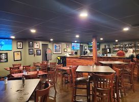 Woody's Bar & Grill