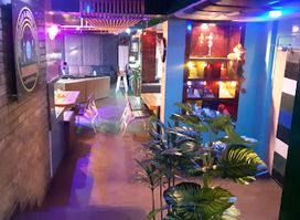 Roadhouse Resto Bar and Music Lounge
