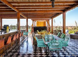 Lola Sky Lounge