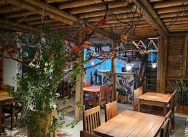 Babaganoush Restaurante-Bar