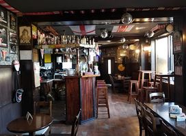 Old Lady's Pub