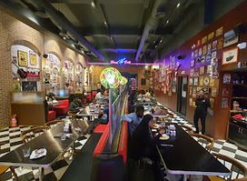 Tomato's Nashik Restaurant & Bar