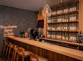 Mezcalería Hora Mágica