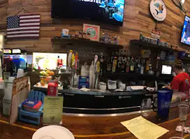 Barracuda's Bar & Grill