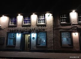 The Glenmavis Tavern
