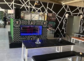Wizy Man Lounge & Restaurant Ongwediva