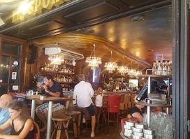 Le Sporting by Peyrassol - Brasserie & Pizzeria à Saint-Tropez