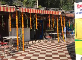 Thee Spasso Bar and Restaurant