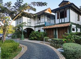 Paloh Restaurant & Bar