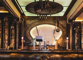 London Pub