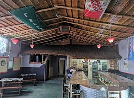 Bulls Bar, Accommodation & Bistro