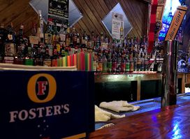 Poppers Bar