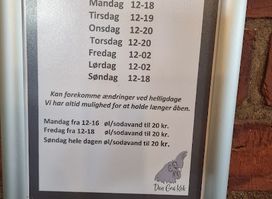 Den Graa Kok Vinkælderen