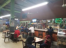 Yoly's Cafe