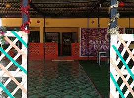 RESTAURANT MAYA'S PLACE