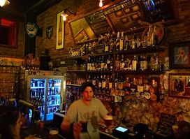 BrewFellas Beer Bar