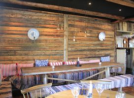 Skatans Café