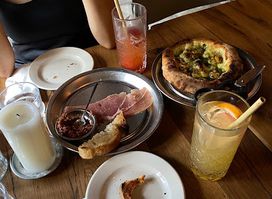 Kancellaria Natural Wine Bar