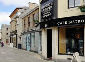 Trenabies Cafe Bistro