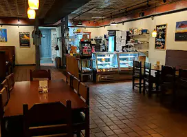 Redpoint Inn Restaurant & Climbing Gear
