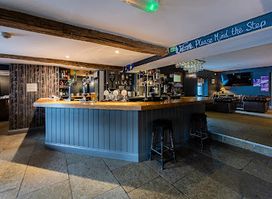 The New Crown Inn