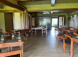 Kaze Restaurant & Pub
