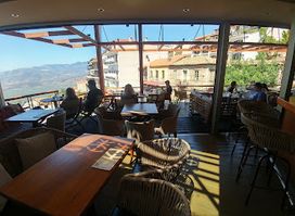 Agora Cafe