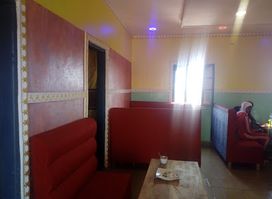 No Name Place( chez Nah Pat )