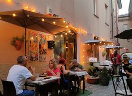 Celebrity – Bar Risto Burger