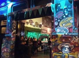 Amy Winehouse Bar