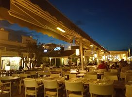Ferdi Baba Restaurant - Çeşme Marina