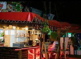 The GIGIRI LOUNGE