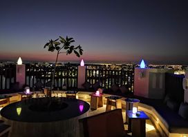Horizon - Rooftop Bar