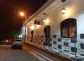La Casa Blanca Lounge Bar